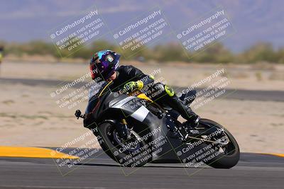 media/Oct-08-2022-SoCal Trackdays (Sat) [[1fc3beec89]]/Turn 16 (125pm)/